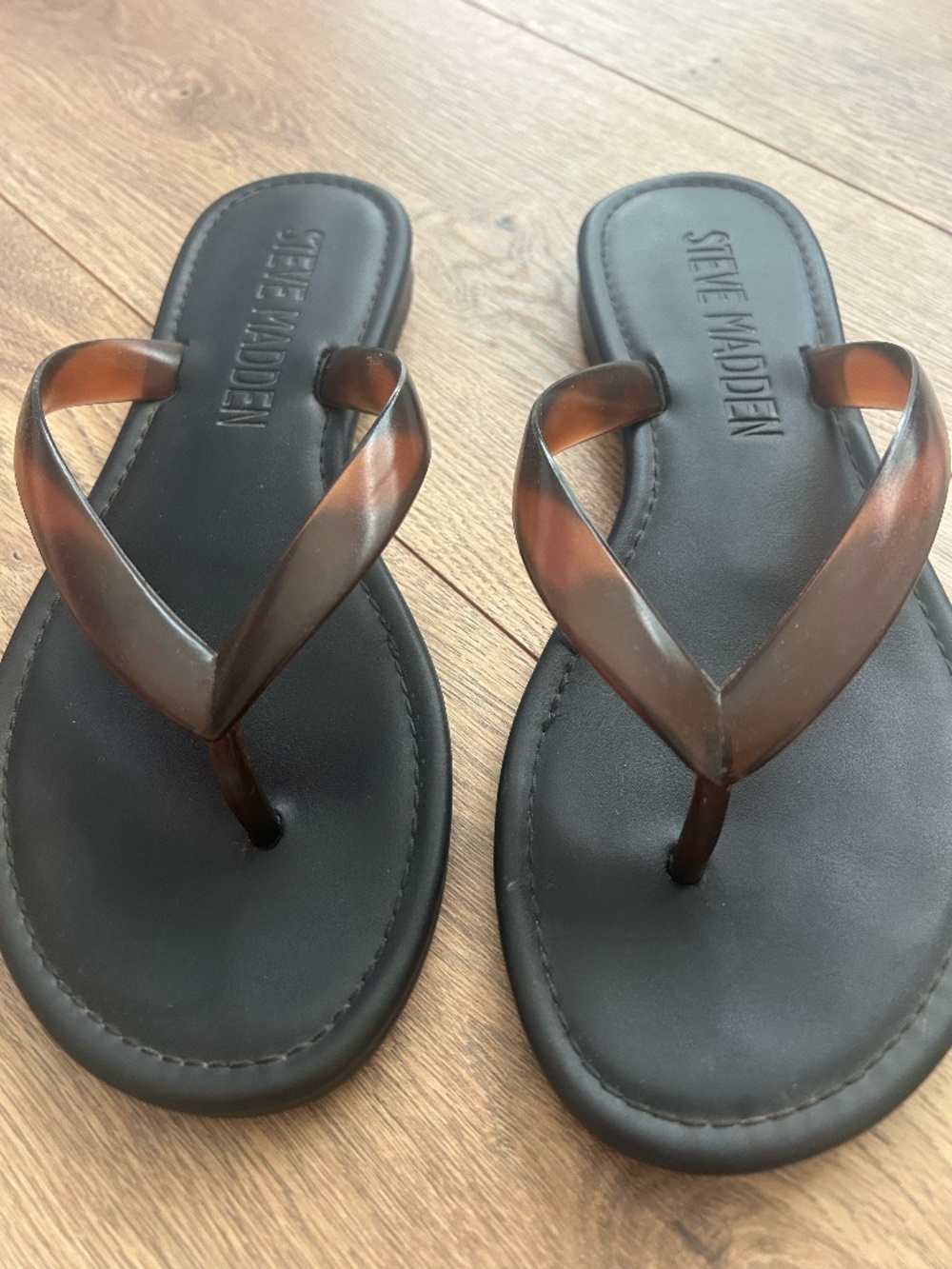 Steve Madden Jelly Flip Flop